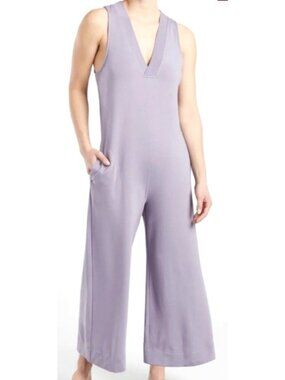 Athleta Women's Sz Medium Serenity Wide-Leg Sleeveless Jumpsuit With V-Neck